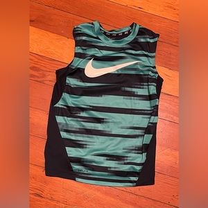 Boys Nike Tank Top size small